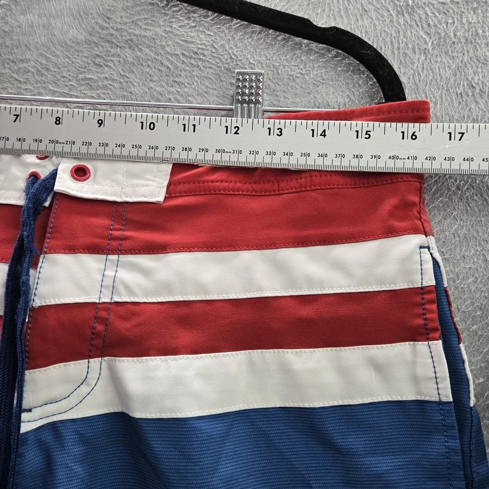 Marvel Men Swimwear M Blue‎ Board Shorts Colorblock Captain America Activewear